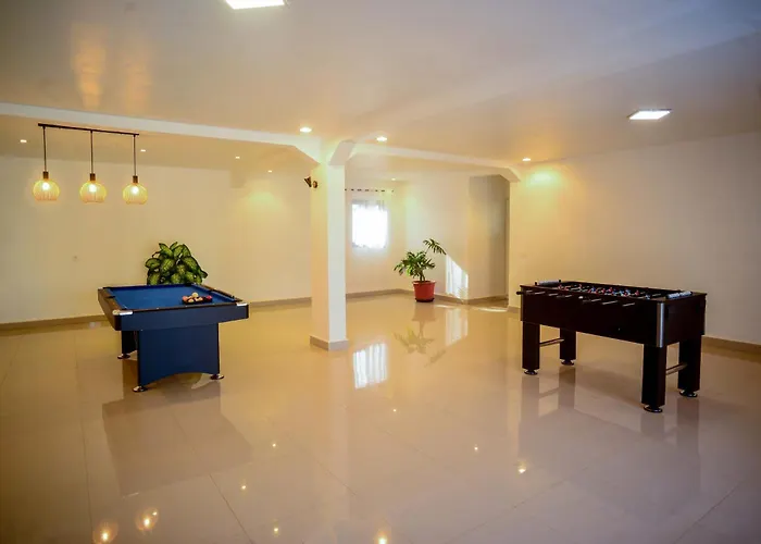 Ampifitia Guest House